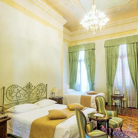 Ducale & Ristorante فندق