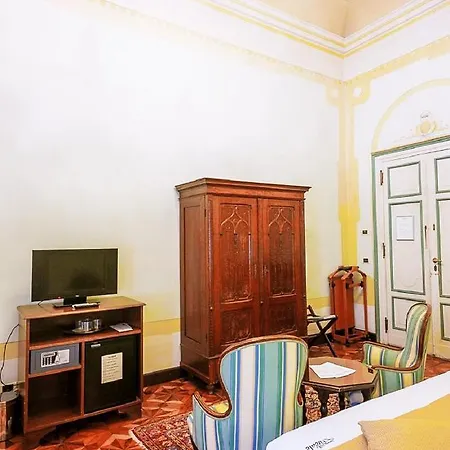 فندق Ducale & Ristorante 3*