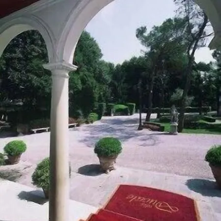 Ducale & Ristorante 3* Dolo