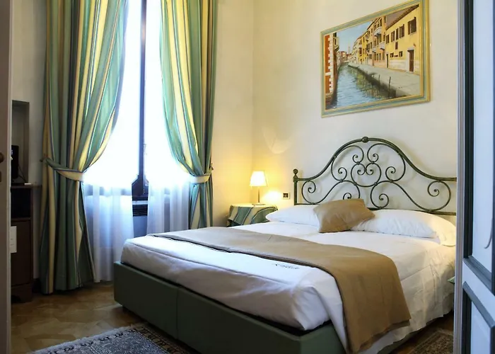 Ducale & Ristorante Отель Доло