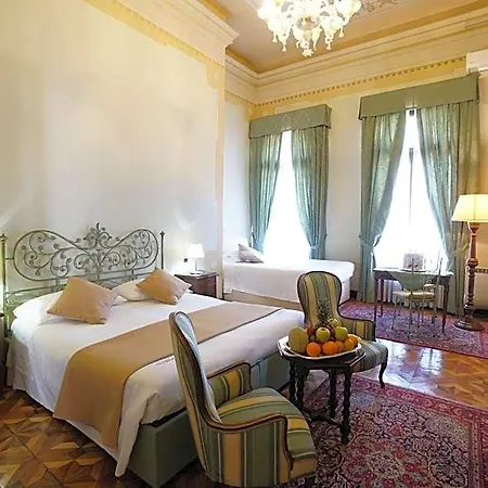 Ducale & Ristorante Отель Доло