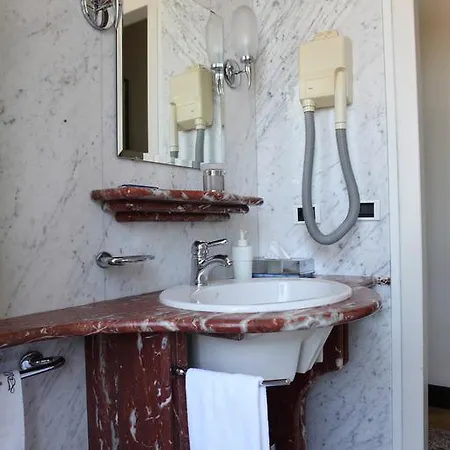 Hotell Ducale & Ristorante Dolo