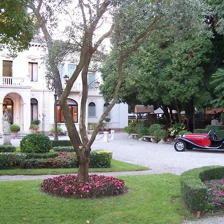 Hotel Ducale & Ristorante Dolo